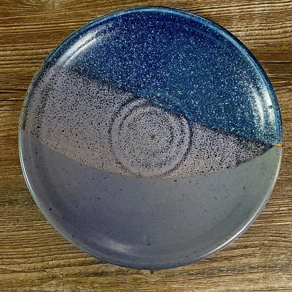 Handcrafted plate - Picture 1 of 10